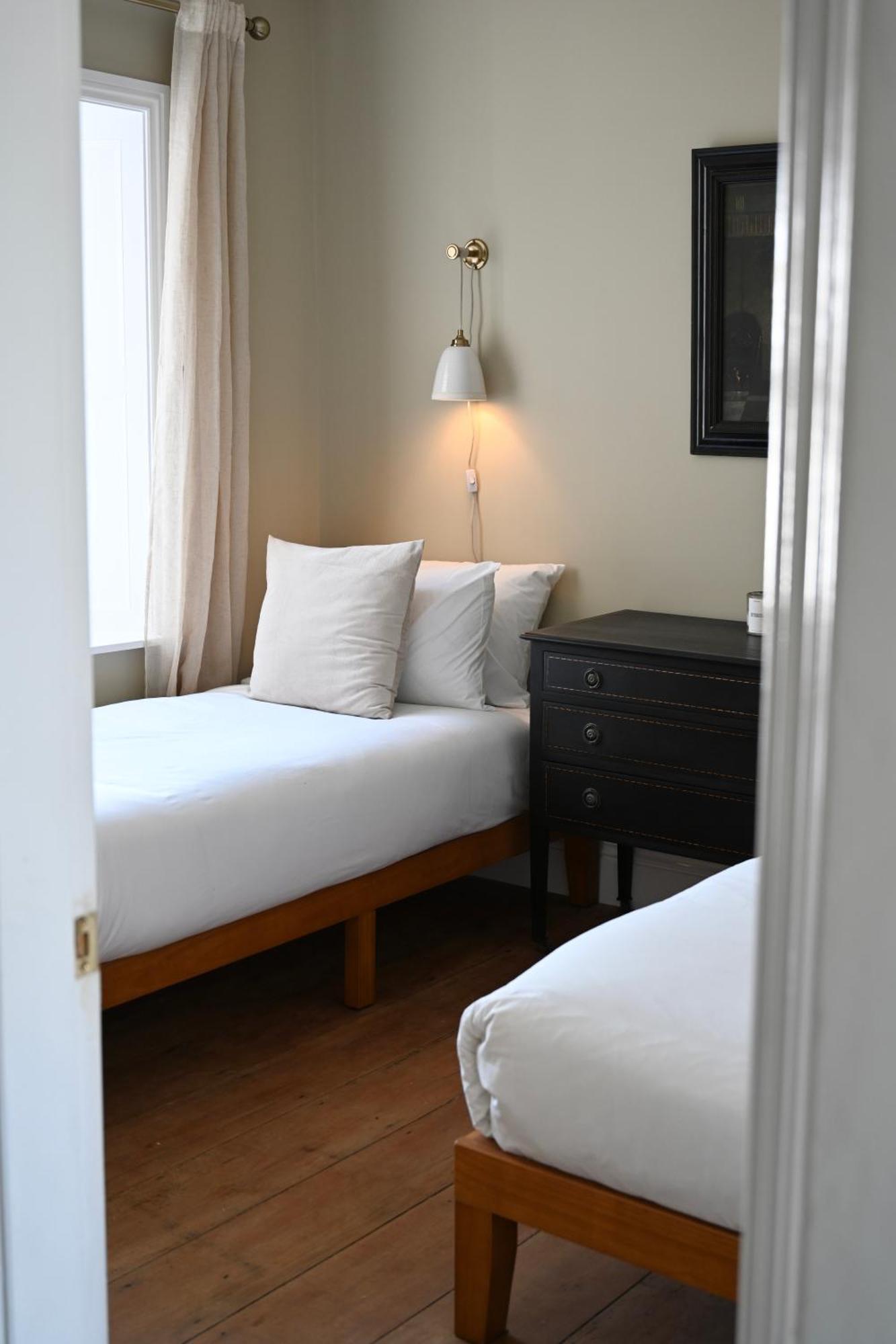 No 30 Historic Georgian Cottage - Newly Renovated For 2024 彭赞斯 外观 照片