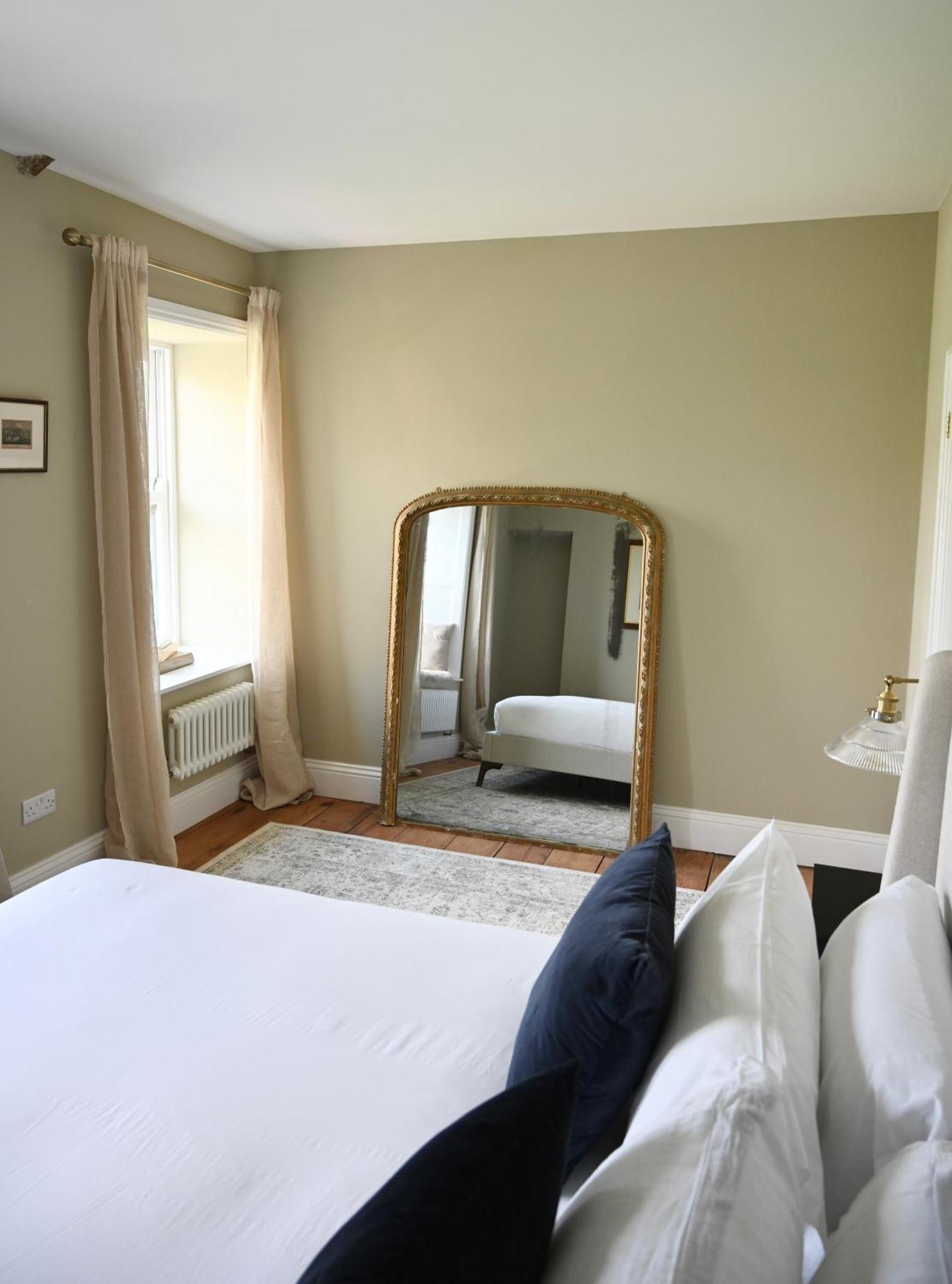 No 30 Historic Georgian Cottage - Newly Renovated For 2024 彭赞斯 外观 照片